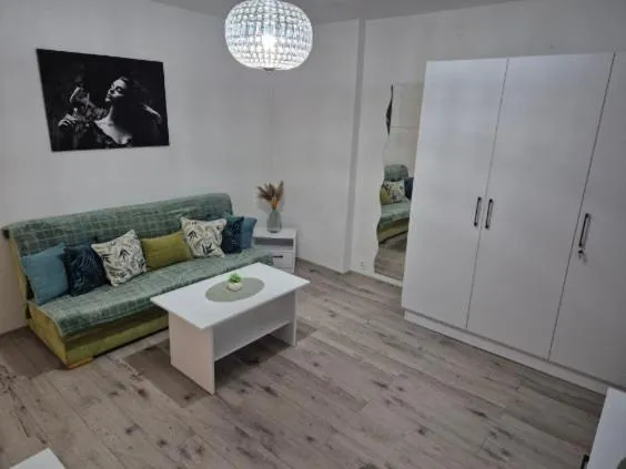 Verona apartment, hotel v destinaci Wałbrzych