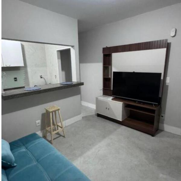 Apartamento sol e mar 500 metros da praia - Foto 4