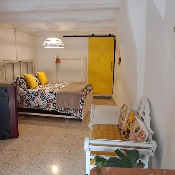 CasaJulis Chelva, hotel v destinaci Chelva