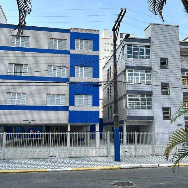 Vila Caiçara 80 metros da praia, Wi-Fi, próximo a feirinha