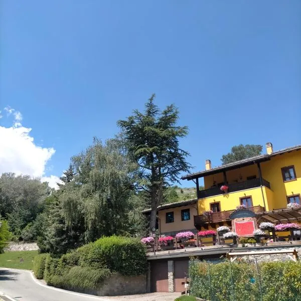 La Maison Du Bon Megnadzo, hotel v destinaci Doues