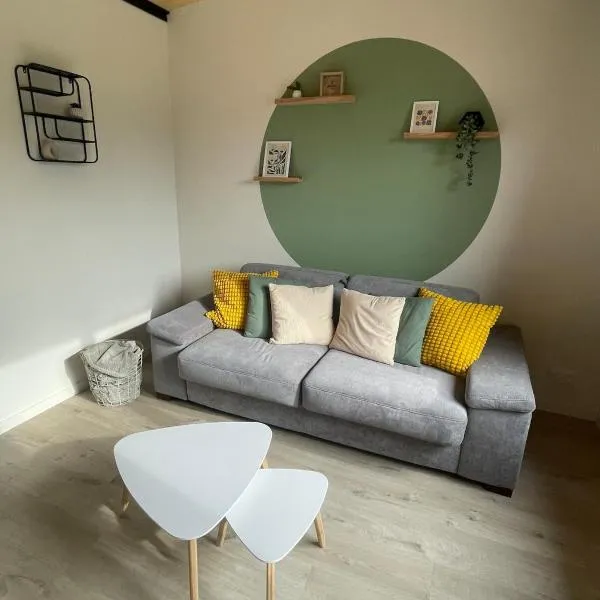Ar Kabanenn, la cabane bretonne cosy, hotel v destinaci Noyal-Muzillac
