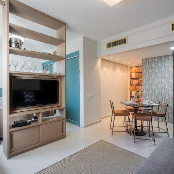 Flat Moderno e reformado no Jardins