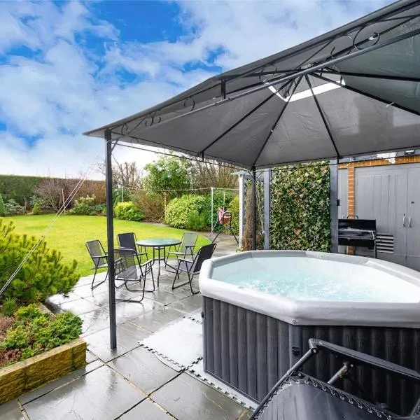 -CH- Stylish & Relaxed Stay,Free Parking,Free WiFi, hotel in Batley