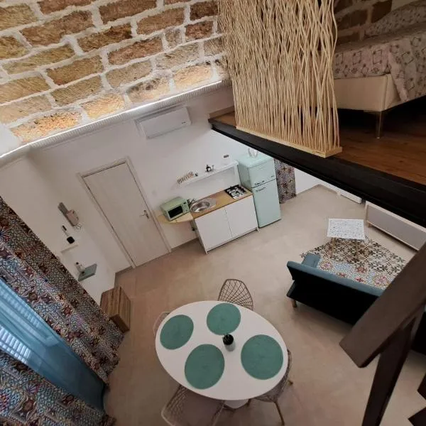 Relaxing Room, hotel di Terrasini