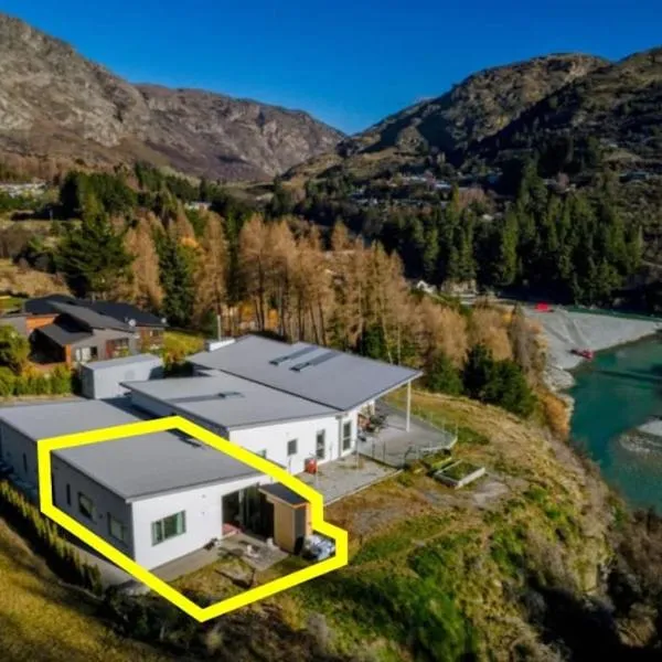 Shotover River 2 Bedrooms Luxury, hotel in Queenstown