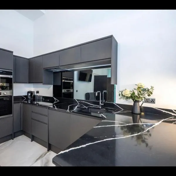 Royal Mile Apartment 2Bedroom, hotel en Edimburgo