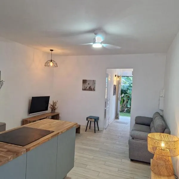 Appartement au centre de Gosier 2: Le Gosier şehrinde bir otel