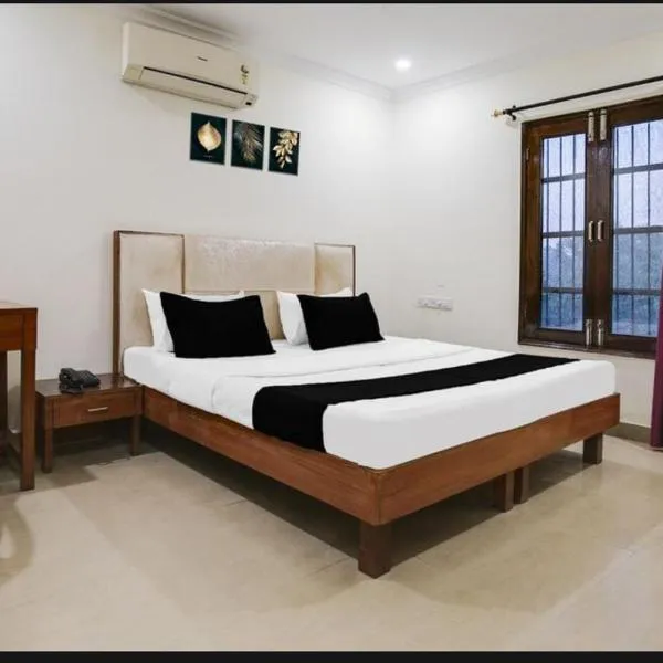 hotel lotus inn, hotel u gradu Čandigar