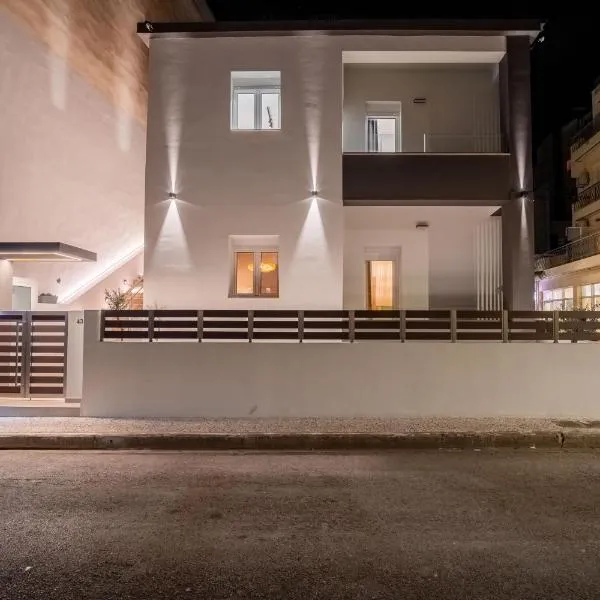 Santa Rosa Apartments, hotel in Kalamata