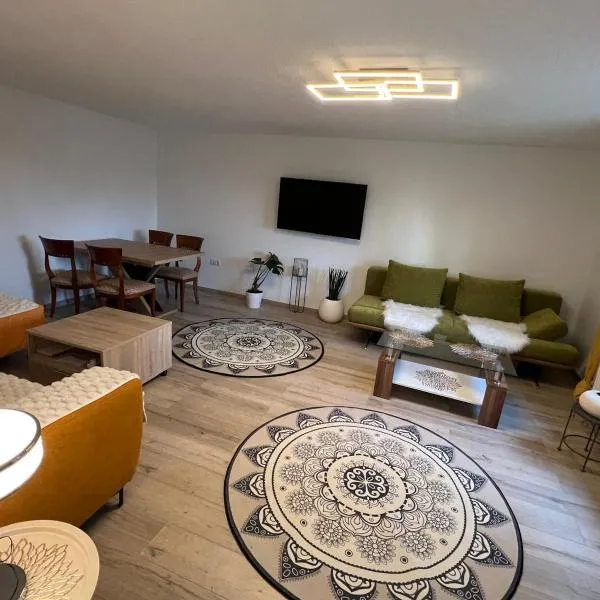 TOP Wohnung in Volkach A3 Ausfahrt Top Service, hotel v destinaci Volkach