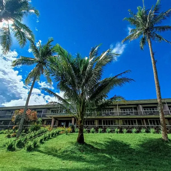 Caliraya Ecoville Recreation and Farm Resort、Cavintiのホテル