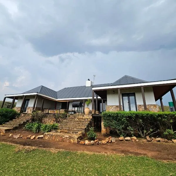 Kwaggaskop Game Farm - near Dullstroom, hotel sa Belfast