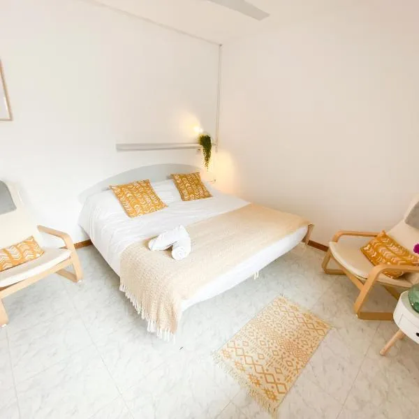 El Penell Estudi Garbí, hotel v destinaci Vilamaniscle