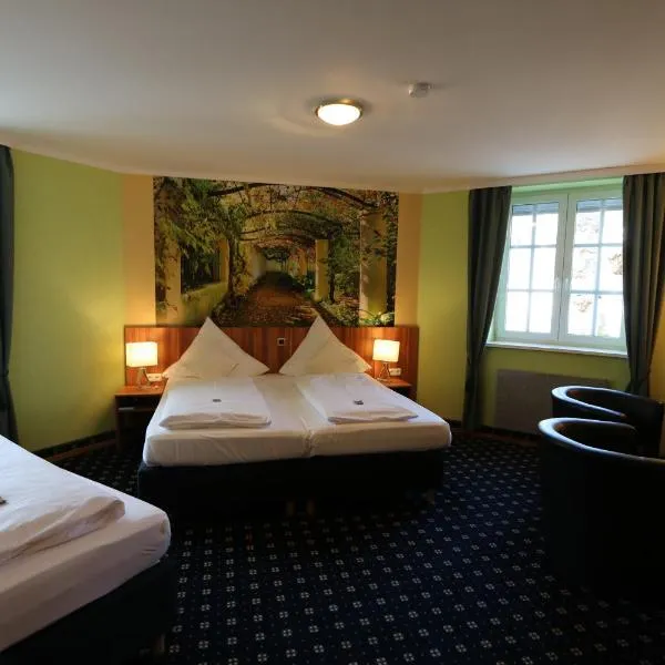 Hotel Deutscher Hof, hotel in Babenhausen