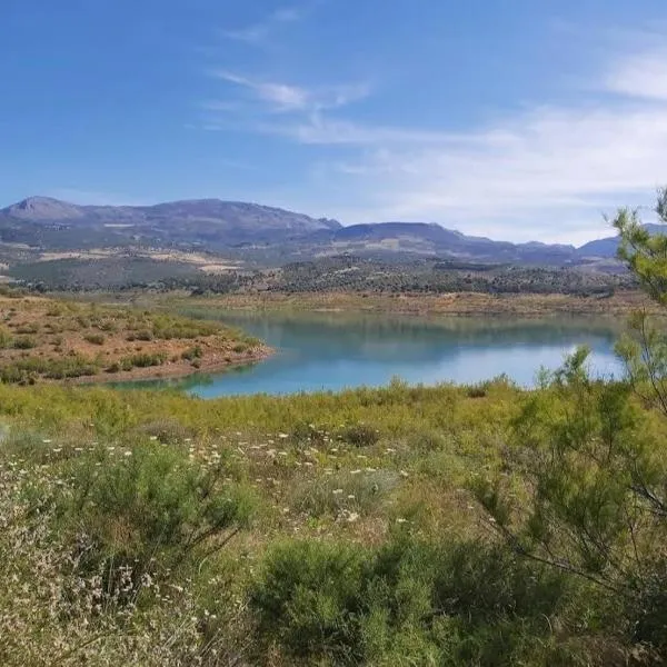 Cozy room in Periana, hotel en Periana