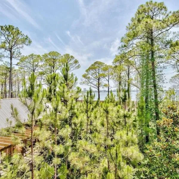 3 bedroom Sandestin condo in Baytowne Wharf!, ξενοδοχείο σε Destin
