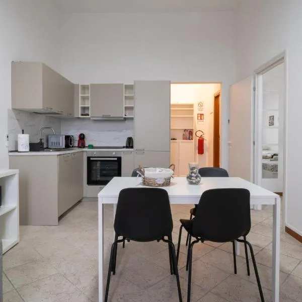 Gioia del Corso, hotel v destinaci Iesi