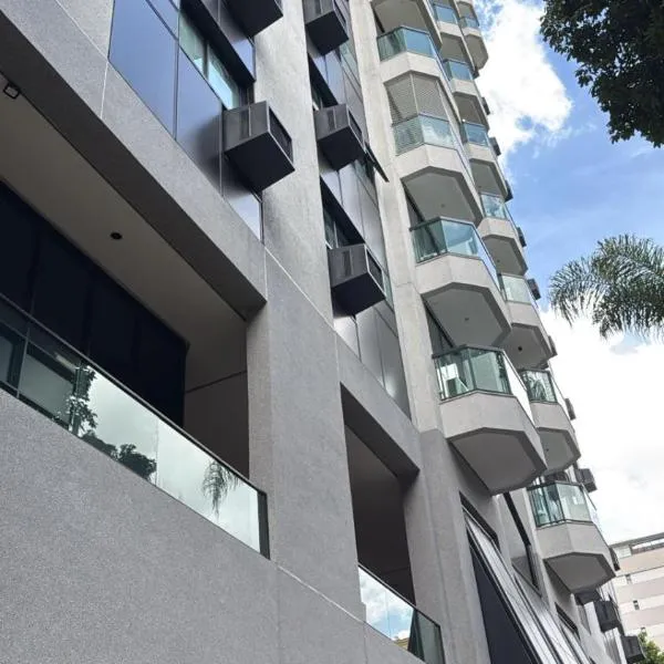 Apart Hotel Champagnat UN1206, hotel v destinaci Belo Horizonte