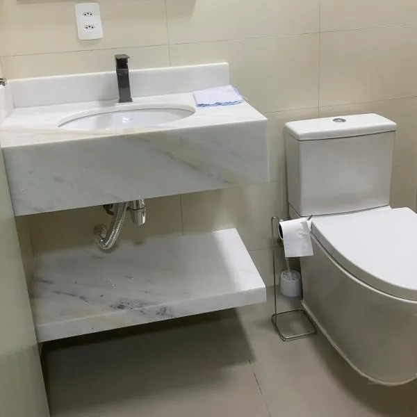 Suíte 2 Praia do Grant, Hotel in Barra Velha