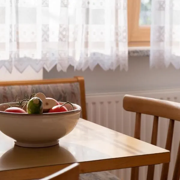 Viesnīca Fewo Zweiraum im Haus Götsch 1 pilsētā Parčinesa