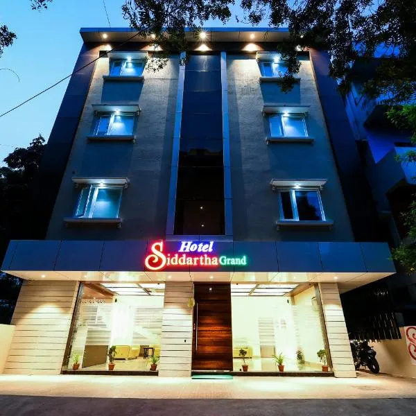 Super Capital O Siddartha Grand, hotel v destinaci Mohammadnagar