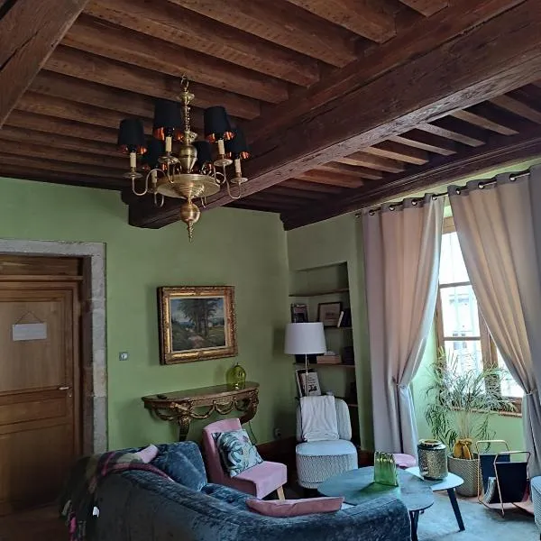 Gite, chambre d hôte L échoppe est belle, hotel v destinaci Chateauneuf