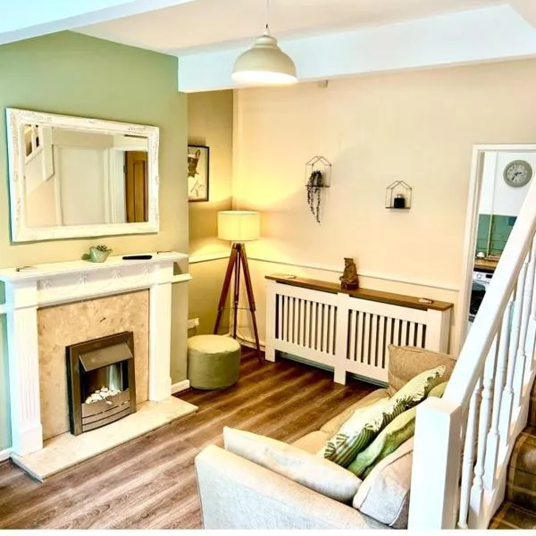 The Little Green Cosy Cottage, ξενοδοχείο σε Bury