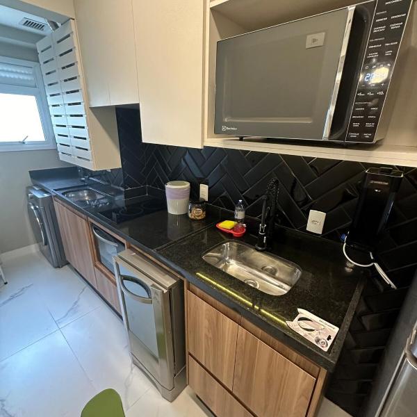 Apartamento Luxo Moderno e Conveniente com Garagem - Foto 3