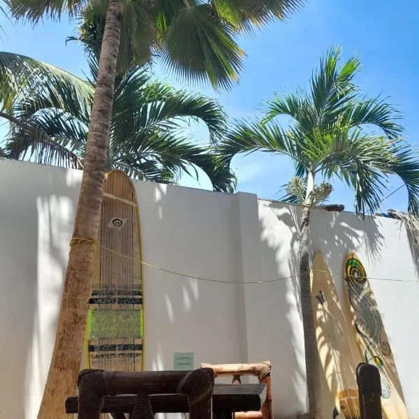 Casa Máncora Guesthouse, hotel v destinaci Máncora