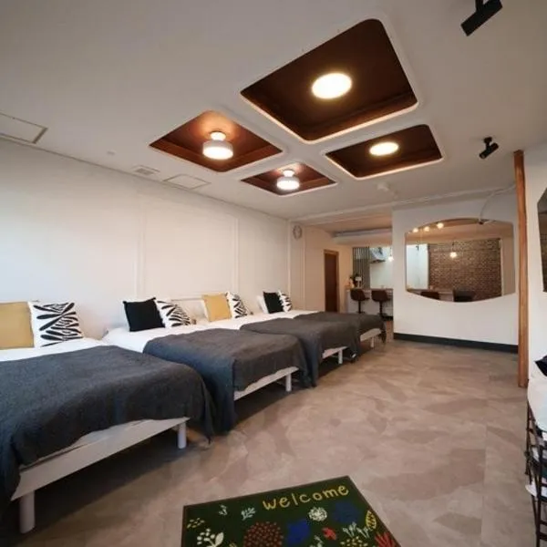 기후에 위치한 호텔 oyadoya gifu kinryu 岐阜駅徒歩10分 デザイナーホテル 大人数貸切 最大7名 駐車場2台有り