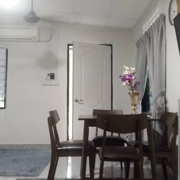 D'Orkid Homestay Kebun baru, hotel v destinaci Teluk Panglima Garang