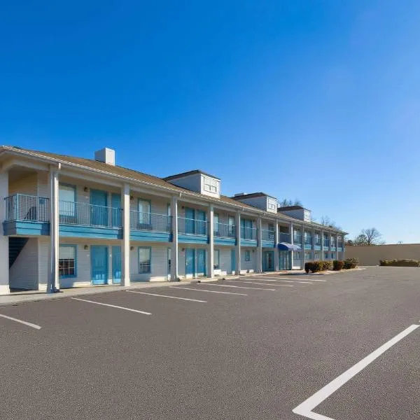 Baymont by Wyndham Selma, hotel in Selma