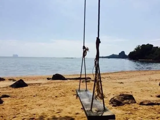 ซาวิน่า ลิบง โฮมเสตย์ Savina Libong, hotel en Trang