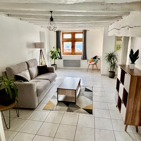Appartement Situé au cœur de Brissac-Quincé, hotel di Brissac-Quincé