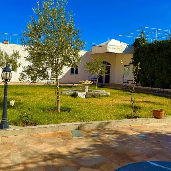 Hôtel Khalwa, hótel í Jenane Sidi Amer