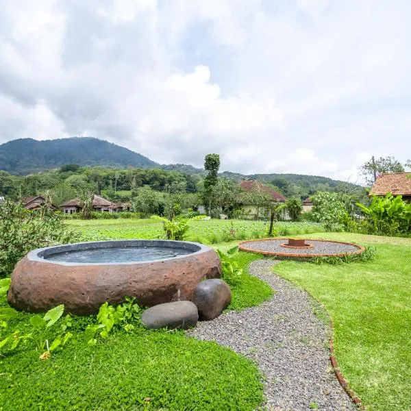 Green Lava Mountain View Cabin Bedugul by IHM，百度庫的飯店