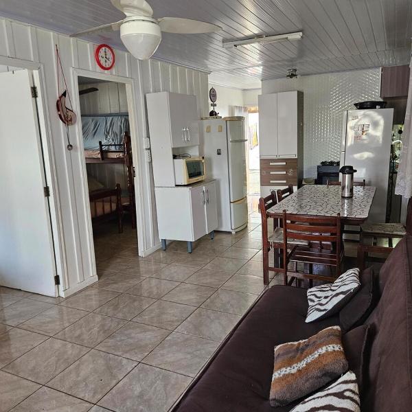 Chalet beach house with pool and wifi