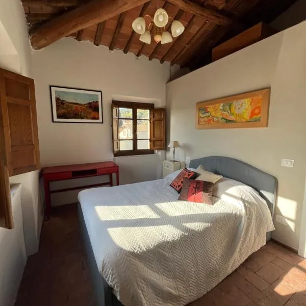 Stanza accogliente e ricercata – hotel w mieście Quiesa
