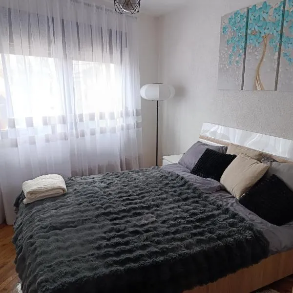 Stan na dan Relax, hôtel à Bosanska Dubica