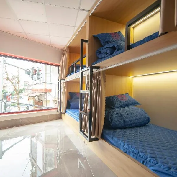 Ma Pi Leng Horizon Hostel - Tour & Motobike rental, hotel in Ha Giang
