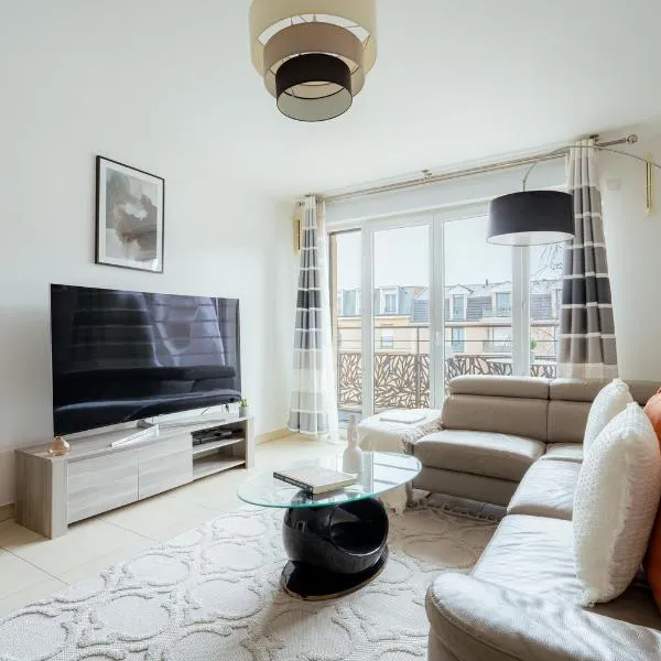 Magnificent Apartment in Châtillon, hotel em Châtillon