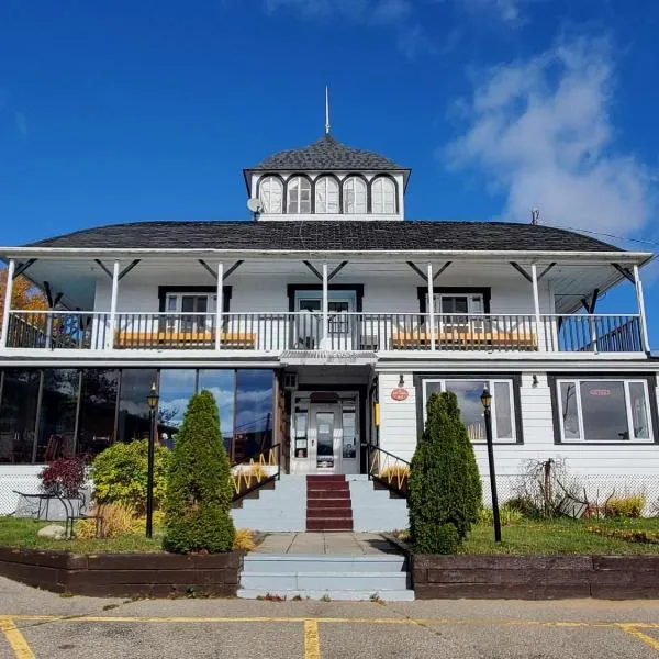 Hotel - Motel Georges, hotel v destinaci Tadoussac