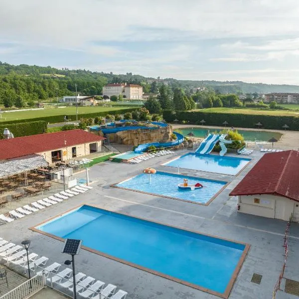 Camping Château de Galaure, hotel v destinaci Châteauneuf-de-Galaure
