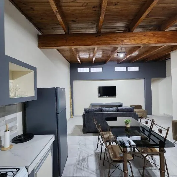 Departamento centro Maipú Mza, sobre ruta del vino, equipado para 4 personas, hotel v destinaci Maipú