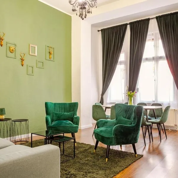 Green Apartment 3-room Treptower Park, hotel Berlinben