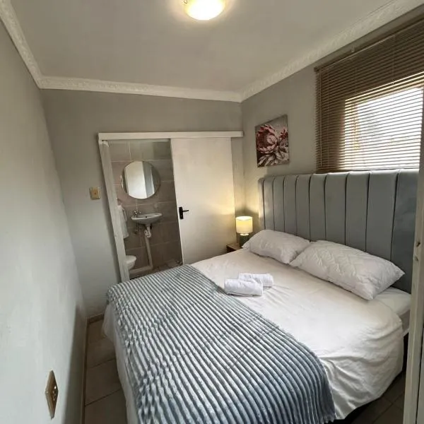 Cozy Petite Maison, hotel v destinaci Roodepoort