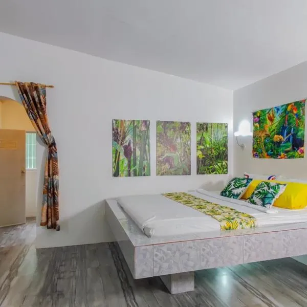La Casa Alemanya, hotel v destinaci Moalboal
