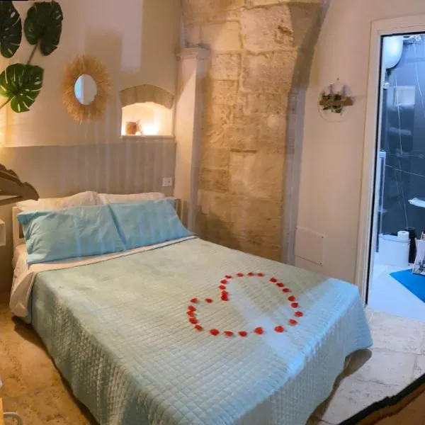 Saint Roger Via San Ruggiero n8, hotel in Barletta