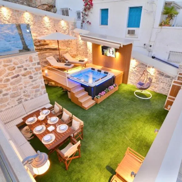 Villasonboard Rock Villa 3 Bed, 3 Bath, Jacuzzi, Seaside Ermioni, hotel v destinaci Ermioni